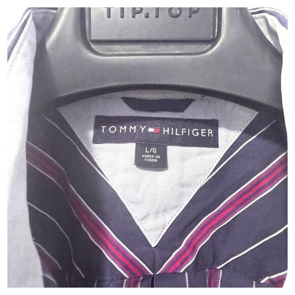 Tommy Hilfiger button down size large - Picture 3 of 3